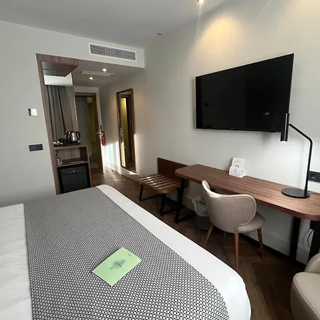 Ξενοδοχείο Silken Rona Dalba 3*