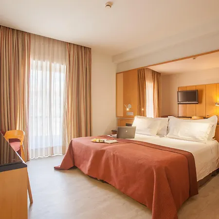 Ξενοδοχείο Silken Rona Dalba 3*