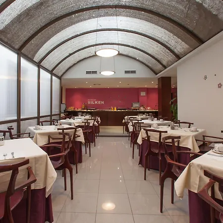 Silken Rona Dalba Ξενοδοχείο 3*