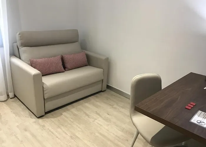 酒店 西尔肯隆纳达尔巴酒店 3*