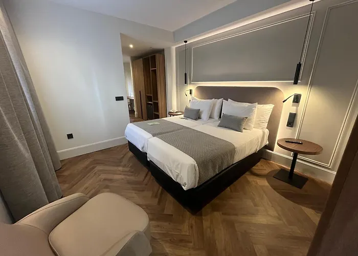 西尔肯隆纳达尔巴酒店 3* 萨拉曼卡