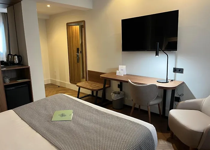 ホテル シルケン　ロナ　ダルバ サラマンカ