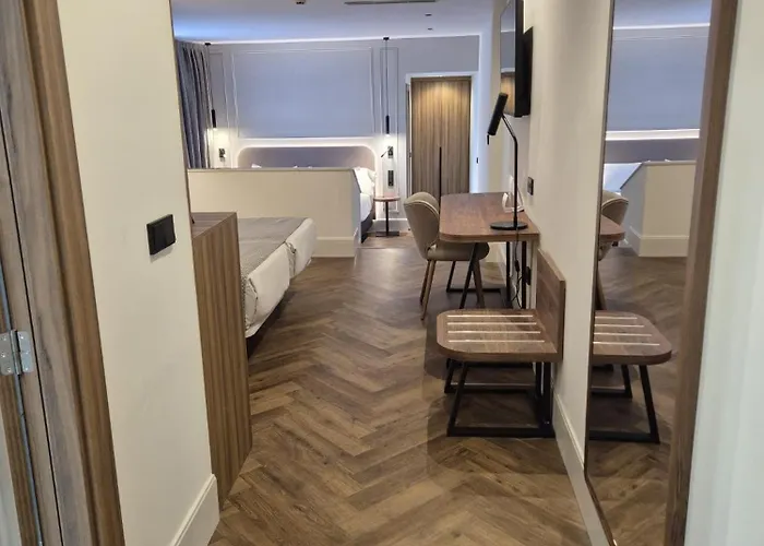 酒店 西尔肯隆纳达尔巴酒店