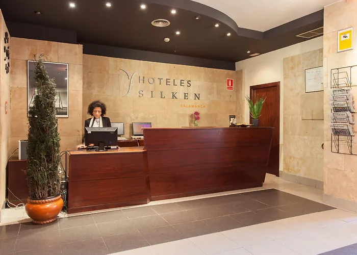 シルケン　ロナ　ダルバ ホテル 3*