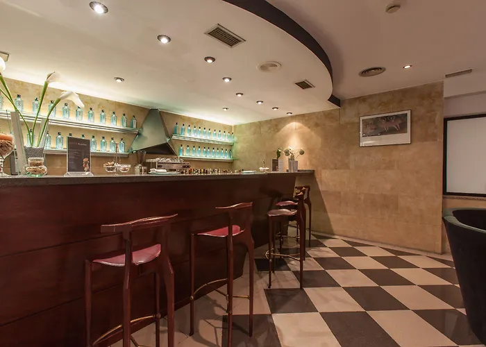 西尔肯隆纳达尔巴酒店 酒店 3*